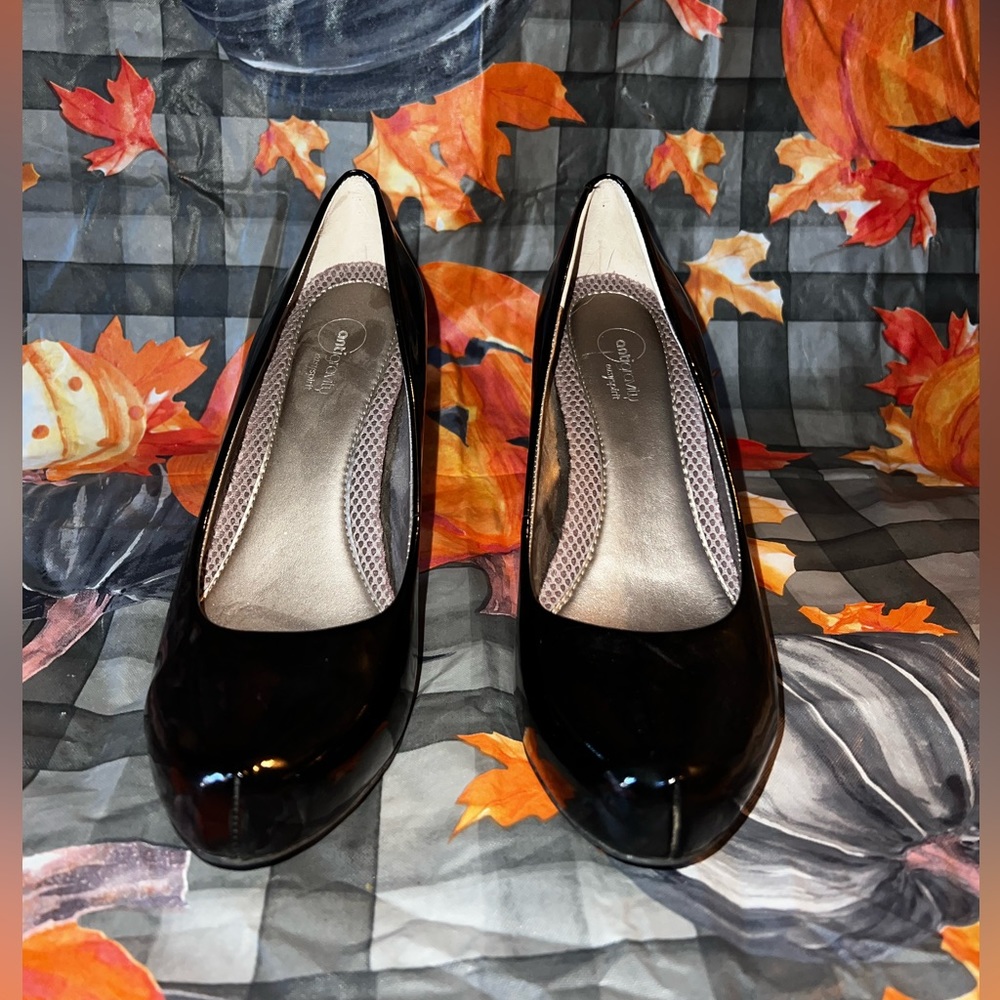 Black high heels!